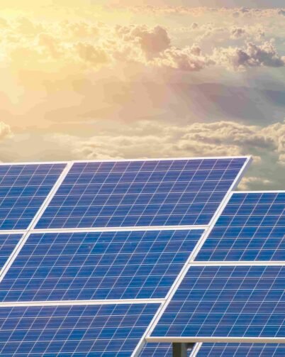 برمجة موقع ARM Energie GmbH لخدمات الطاقة الشمسية والتمديدات الكهربائية.